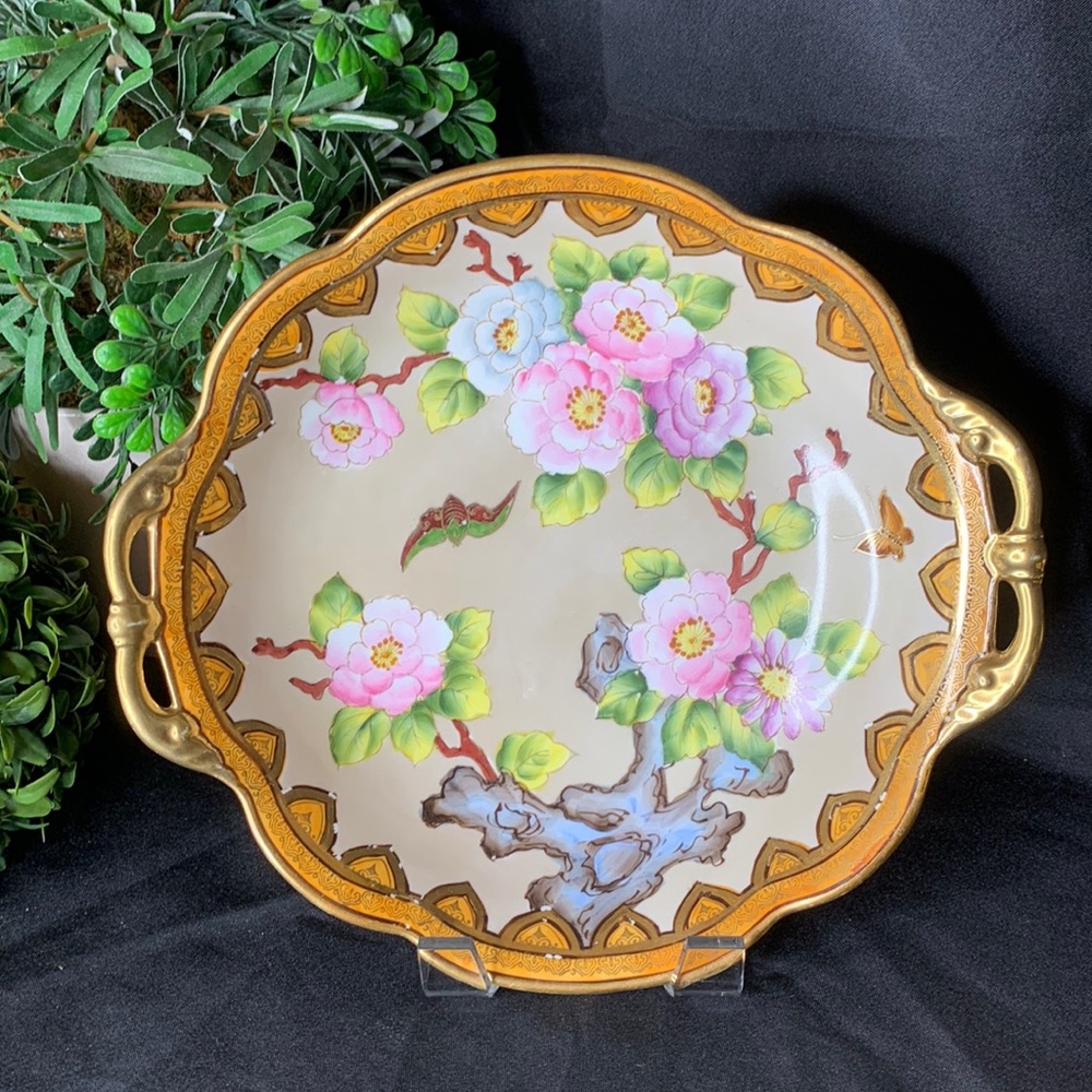 Vintage unbranded hand painted floral porcelain gilded vanity tray